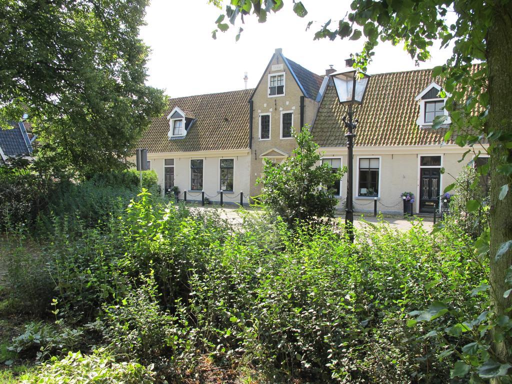De Thuiskamer In Grou Als B&B Of Vakantiehuis Екстер'єр фото