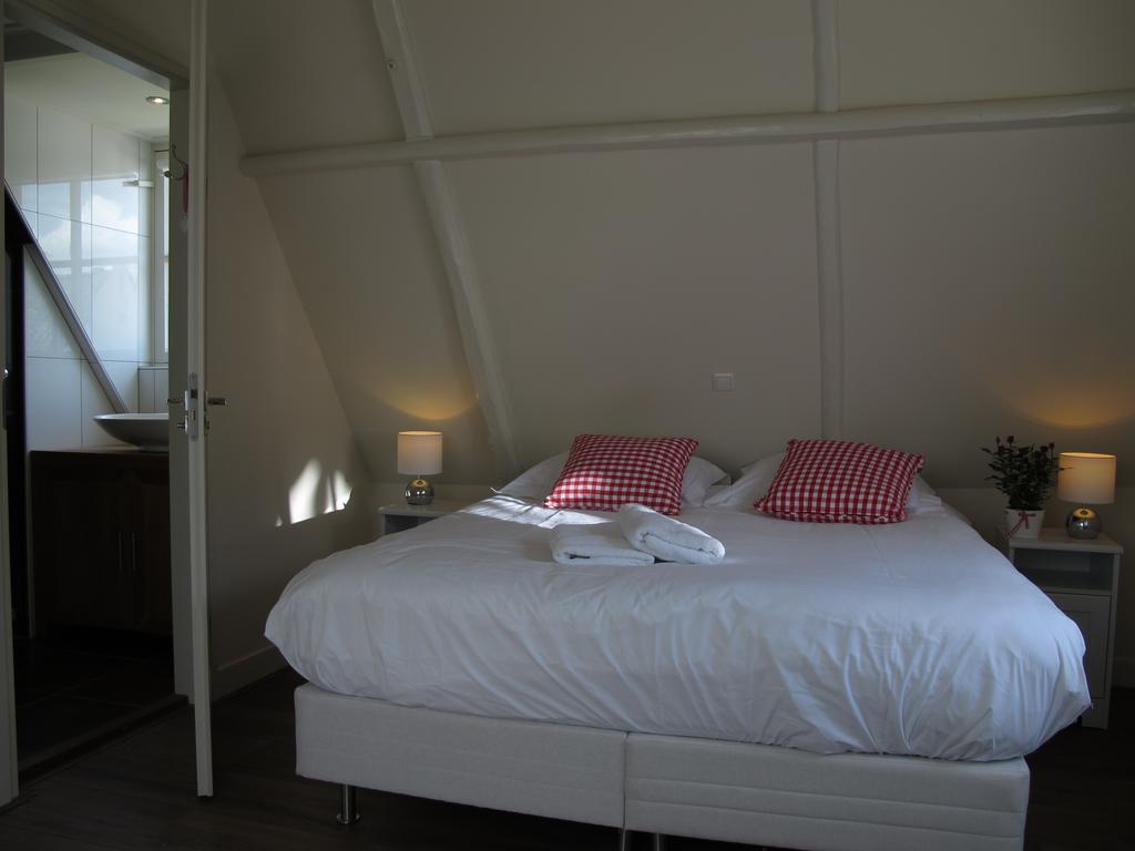 De Thuiskamer In Grou Als B&B Of Vakantiehuis Екстер'єр фото